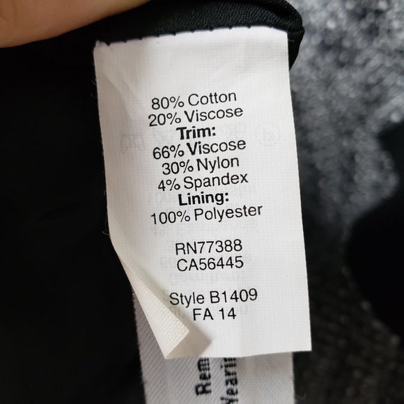 Madewell Textured Stretchy Tribune Keyhole Dress - Picture 8 of 8